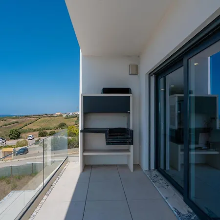 Carpe Diem, Stunning With Ocean View * Lourinhã